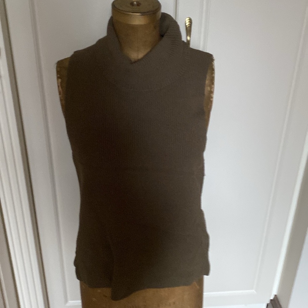 HIGHLINE COLLECTIVE SLEEVELESS TURTLENECK TOP DARK GREEN Sz LX